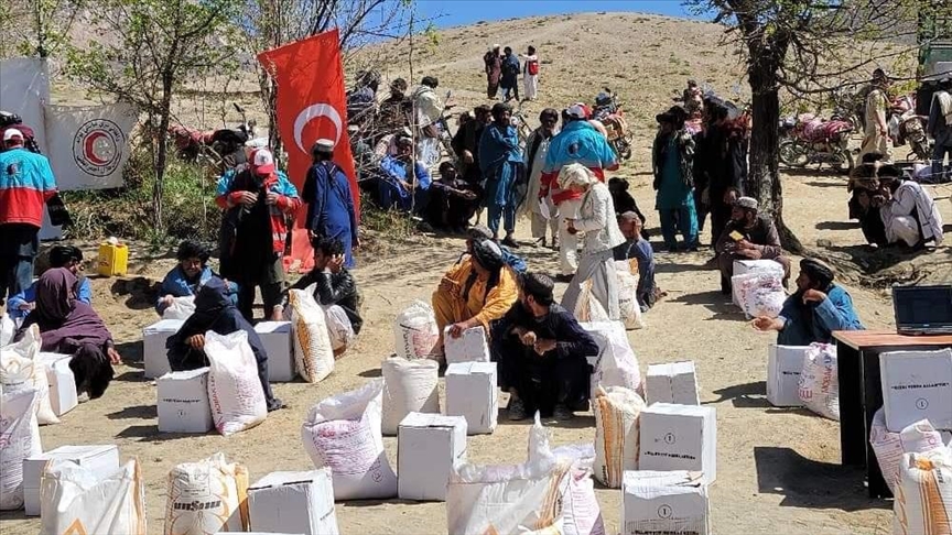  ادامه توزیع کمک‌های بشردوستانه ترکیه میان نیازمندان در افغانستان