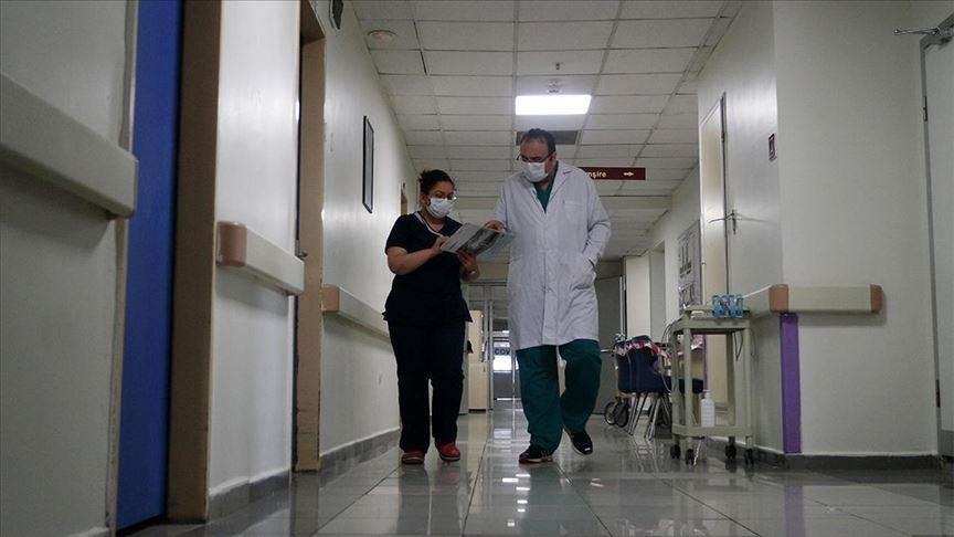  روند نزولی آمار مرگ‌ومیر کرونا در ترکیه