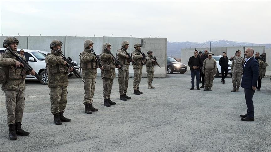  نصب سامانه‌های پیشرفته امنیتی بر دیوار‌های مرزی بین ترکیه و ایران