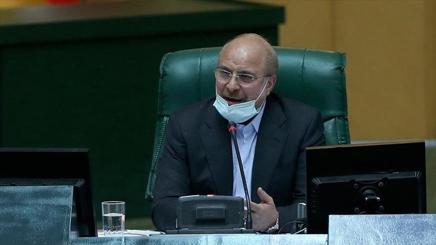  واکنش‌ها به سفر خارجی خانواده قالیباف؛ باید استعفا دهد