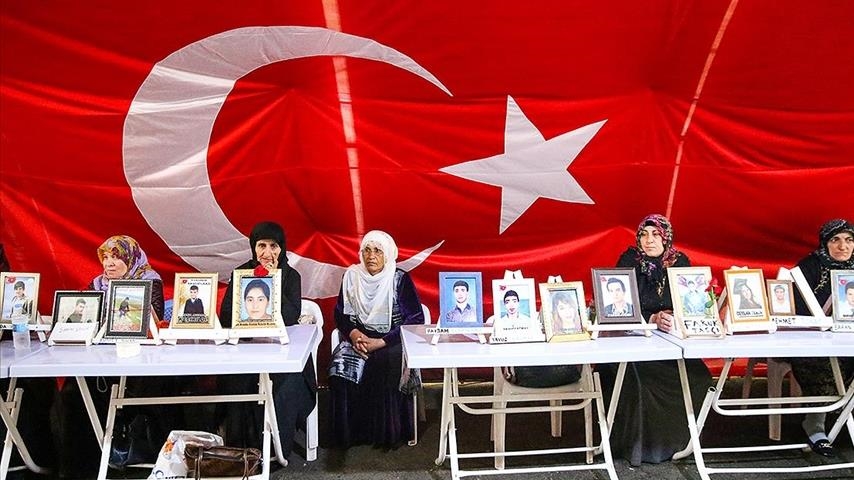  تحصن 974 روزه مادران دیاربکر برای نجات فرزندانشان از چنگ پ.ک.ک