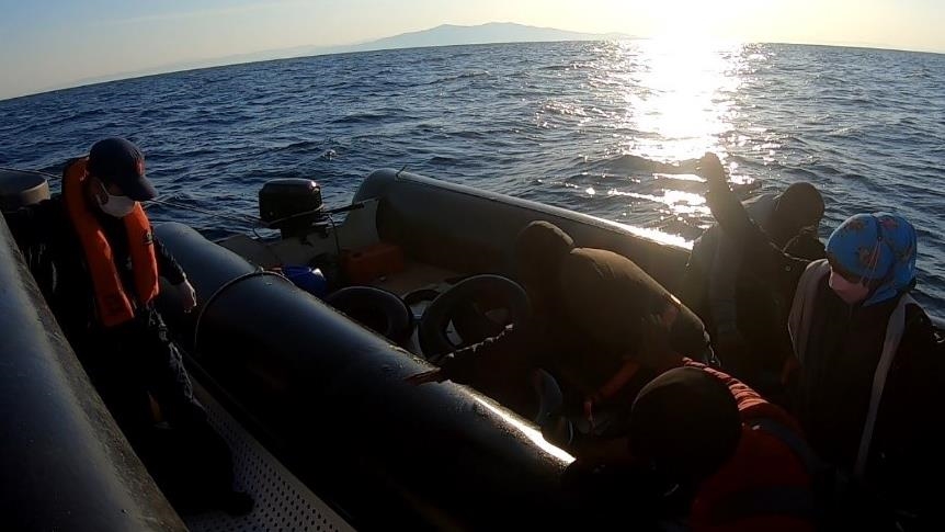  برف بهاری پارک طبیعت «دریاچه لیمنی» ترکیه را سفیدپوش کرد