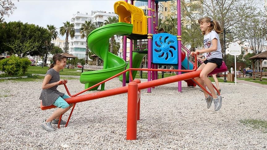  ترکیه خانه‌ای برای کودکان یتم و جنگ‌ زده اوکراینی