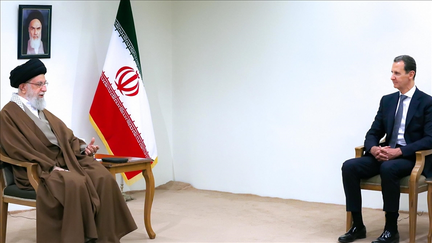  دیدار غیرمنتظره بشار اسد با آیت‌الله خامنه‌ای