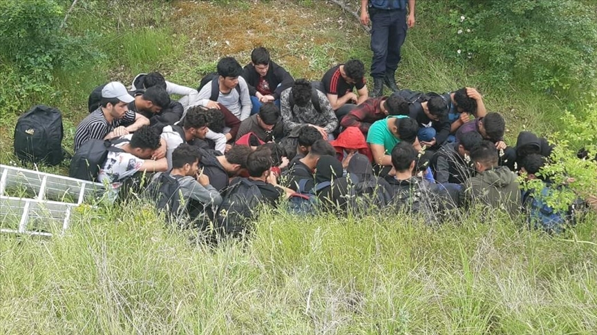  دستگیری 32 مهاجر غیرقانونی در استان کرکلرایلی