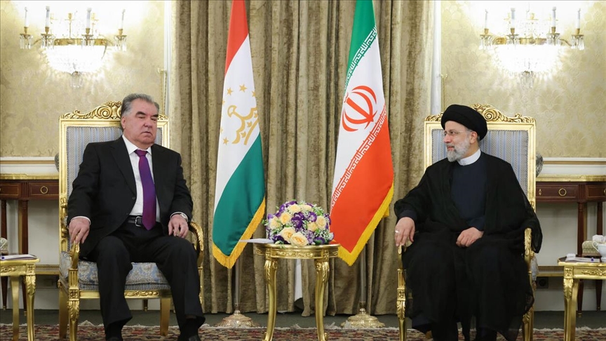  دیدار روسای جمهور ایران و تاجیکستان در تهران 