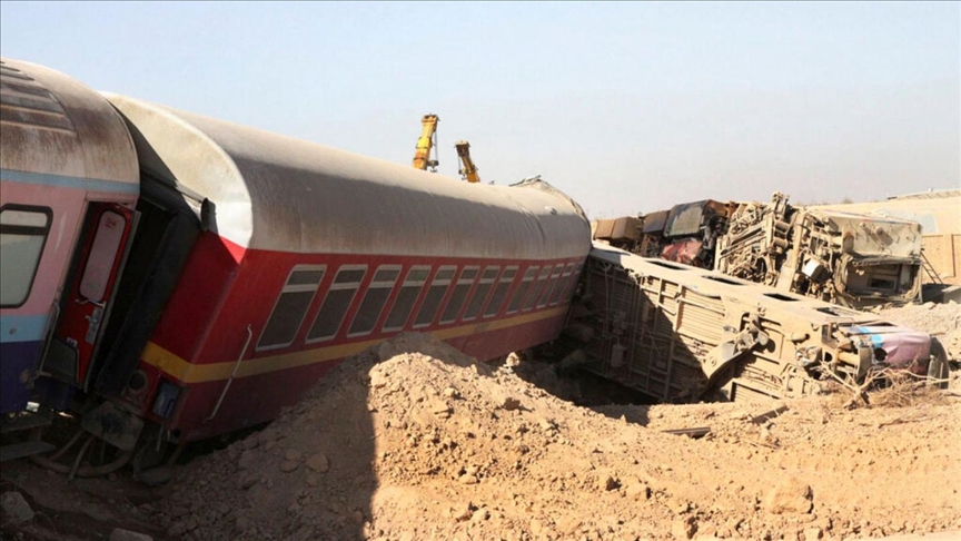  خروج قطار از ریل در ایران دست‌کم 10 کشته برجای گذاشت