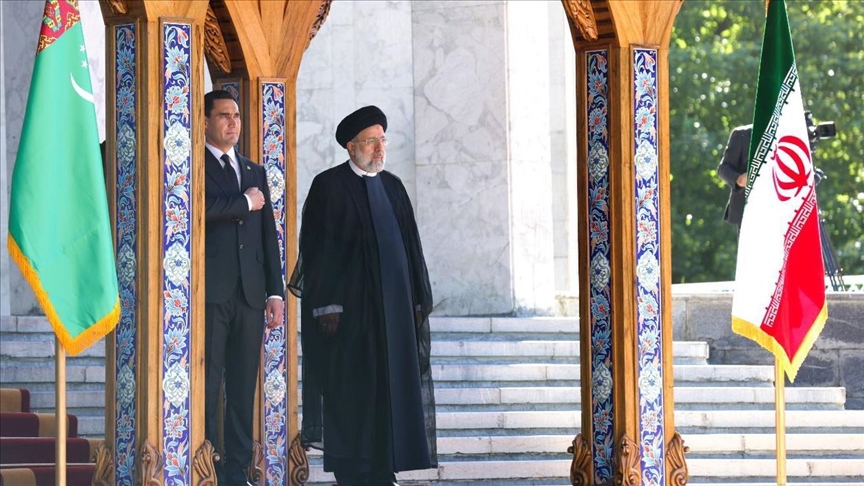  رئیس جمهوری ترکمنستان مورد استقبال رسمی همتای ایرانی خود قرار گرفت