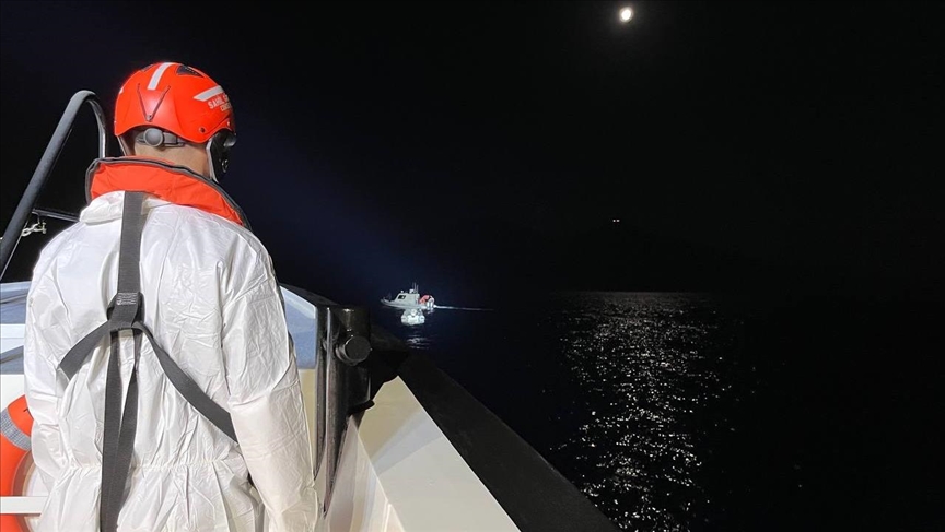  گارد ساحلی ترکیه 28 مهاجر را از خطر غرق شدن نجات داد