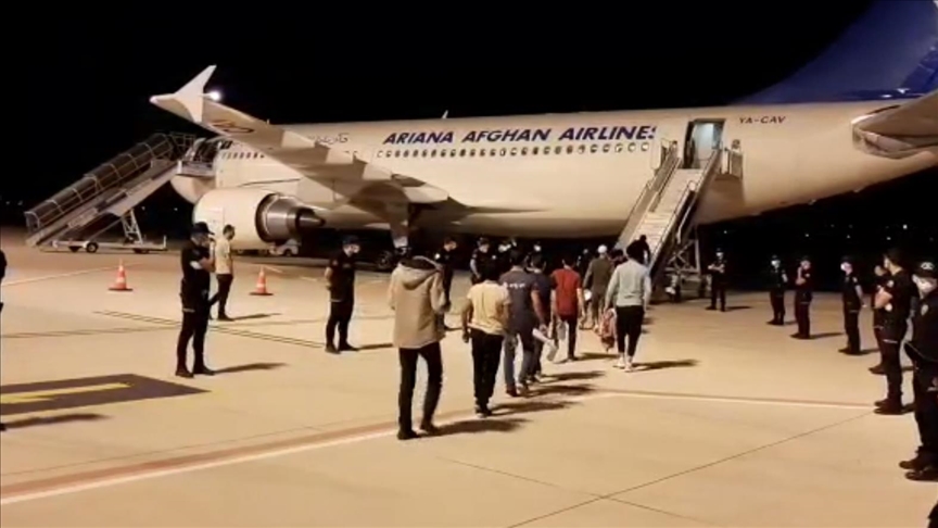  استرداد بیش از 227  مهاجر غیرقانونی از ترکیه به کشورشان