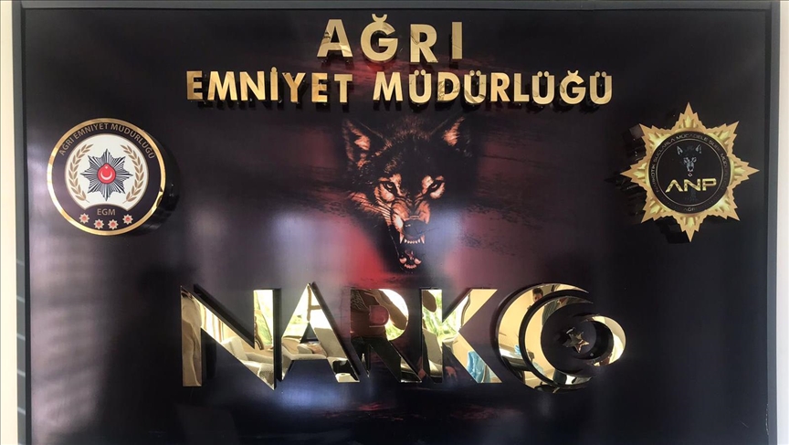  پلیس ترکیه یک ایرانی را با بیش از 1 کیلو تریاک در معده‌اش بازداشت کرد