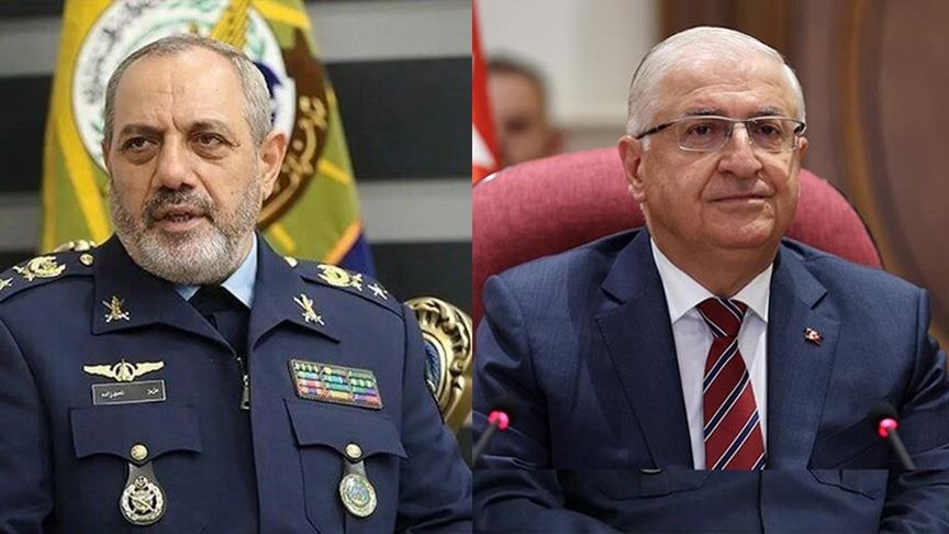  گفت‌وگوی تلفنی وزرای دفاع ترکیه و ایران