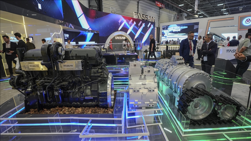  رونمایی از سامانه نیروی هیبریدی ساخت ترکیه در نمایشگاه بین‌المللی صنایع دفاعی استانبول