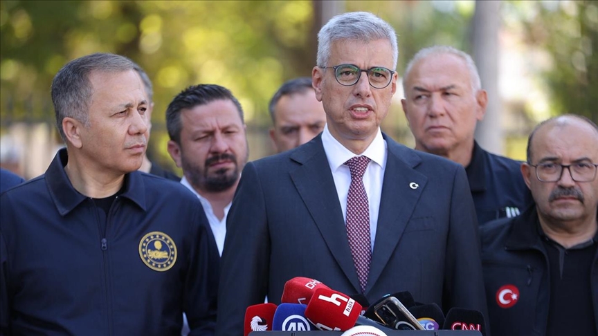  وزیر بهداشت ترکیه: وضعیت عمومی مجروحان زلزله سِندرگی خوب است