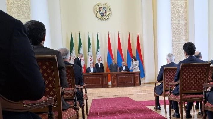  امضای یک بیانیه مشترک و 10 سند همکاری میان ایران و ارمنستان