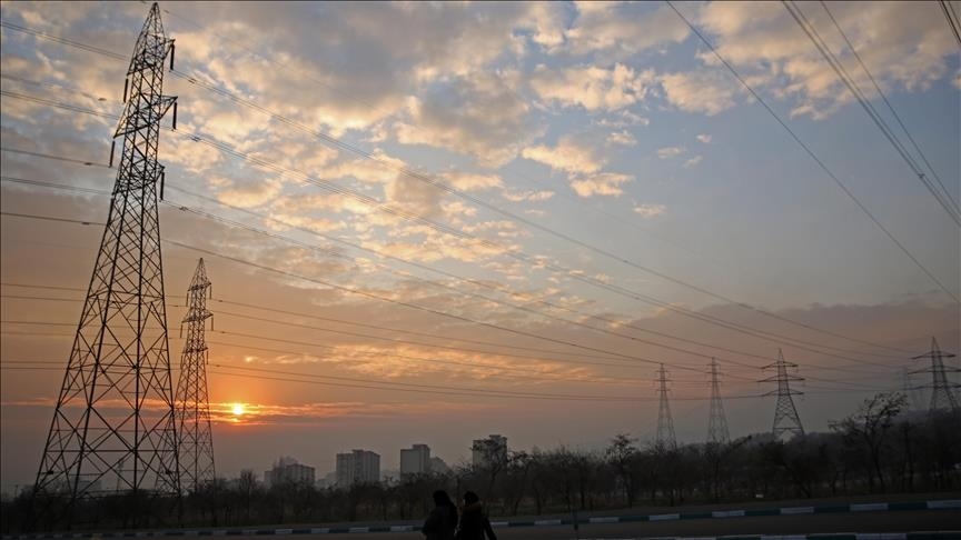  ساکی: امکان اطفای زمینی حریق در تالاب هورالعظیم وجود ندارد