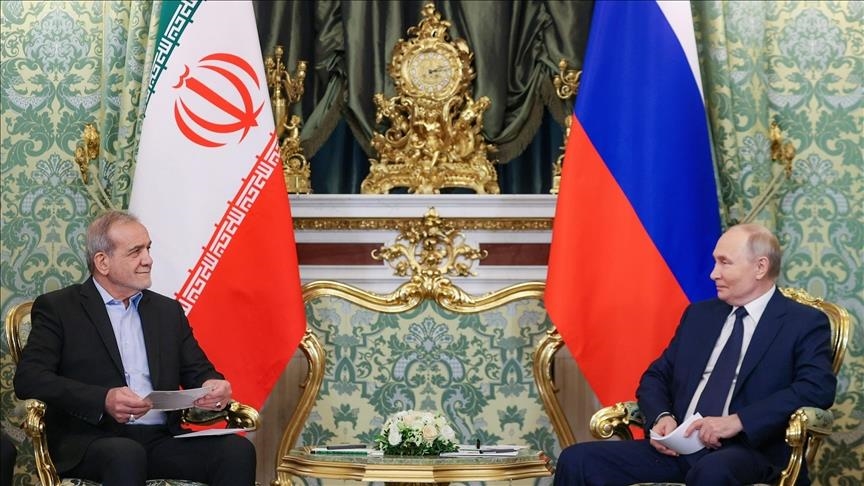 پزشکیان در گفت‌وگو با پوتین: چارچوب گفت‌وگوهای 3+3 سازوکار موثرتر برای حل مسائل قفقاز است