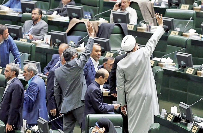  واکنش نمایندگان مجلس ایران به بازگشت بازرسان آژانس اتمی