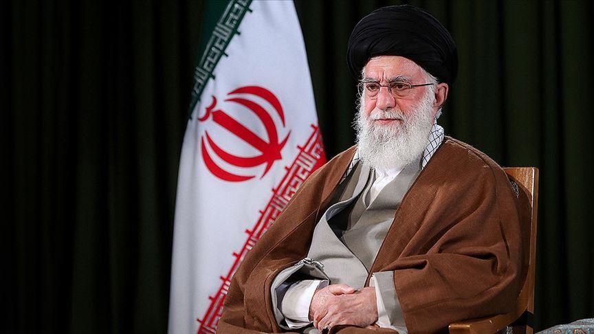 تاکید خامنه‌ای بر عملیاتی‌ کردن تمامی ابعاد توافق راهبردی ایران و چین