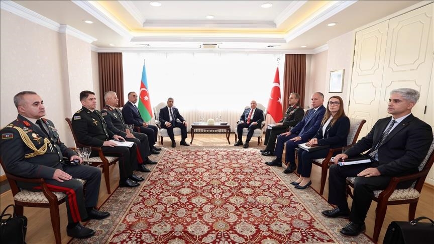  نشست سه جانبه وزرای دفاع ترکیه، آذربایجان و گرجستان در آنکارا 