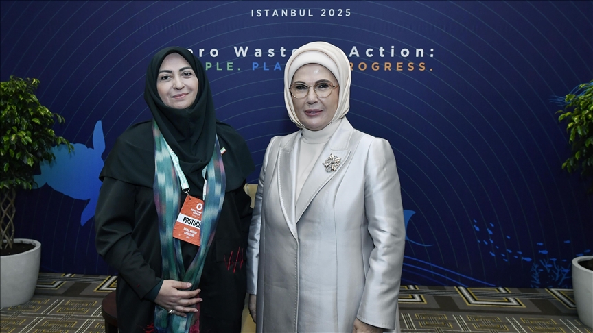 دیدار امینه اردوغان و رئیس سازمان محیط زیست ایران در استانبول