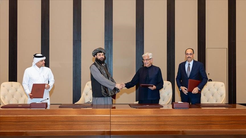  آتش‌بس دائمی به میانجی‌گری ترکیه: نشست مقامات پاکستان و افغانستان در استانبول برگزار می‌شود