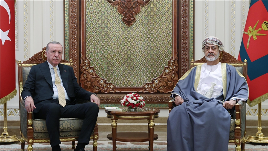  دیدار اردوغان و سلطان عمان در مسقط؛ امضای چندین توافقنامه همکاری