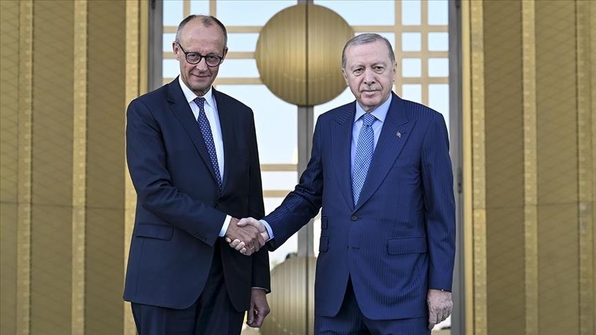 استقبال رسمی اردوغان از صدراعظم آلمان در آنکارا