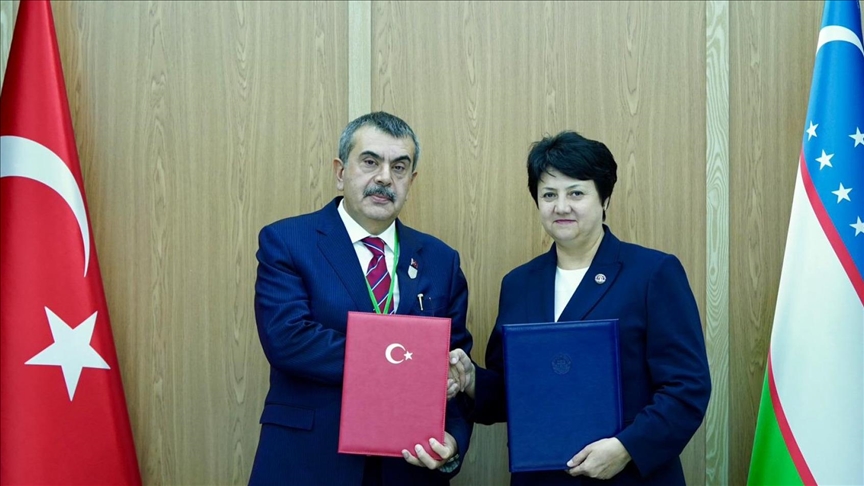  دیدار فیدان با اعضای دفتر سیاسی جنبش حماس