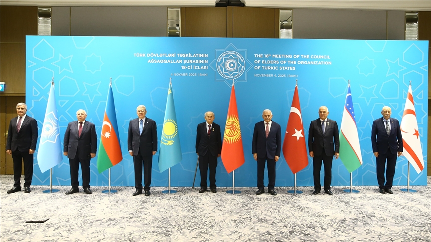 نوزدهمین سالگرد درگذشت بولنت اجویت، نخست‌وزیر پیشین ترکیه