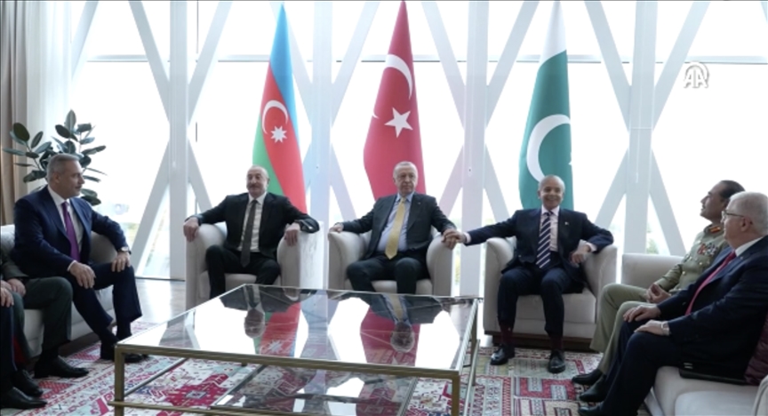 دیدار اردوغان، علی‌اف و شریف در باکو