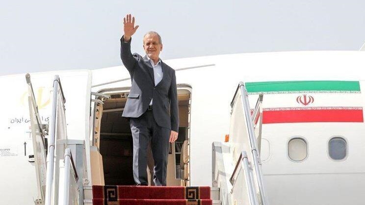 رئیس‌جمهور ایران  به قزاقستان سفر کرد