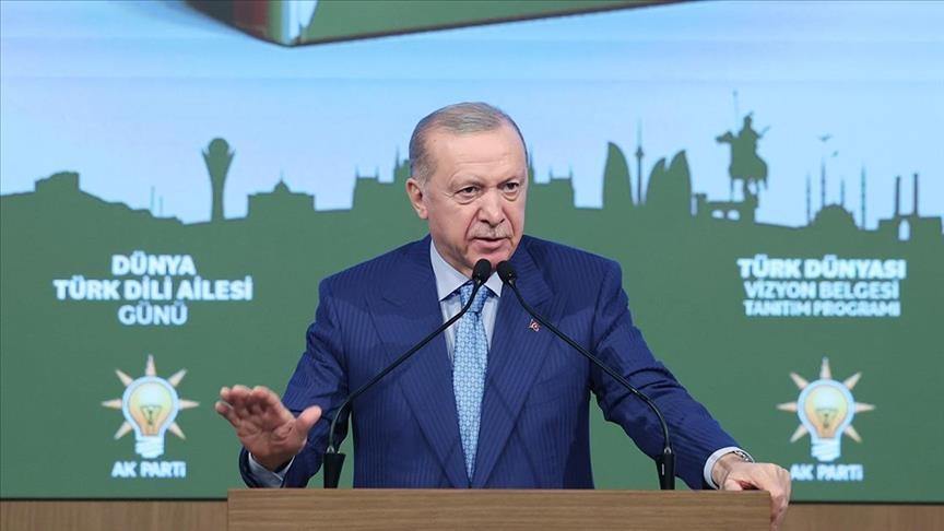  اردوغان: سند چشم‌انداز جهان تُرک راهنمایی مهم برای ساختن قرن آینده است