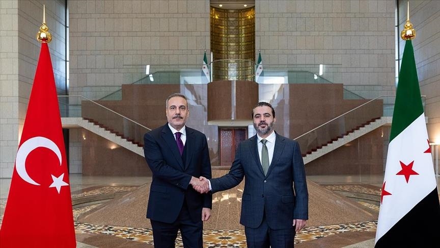 فیدان: س.د.گ در مذاکرات ادغام با دولت سوریه تمایلی به پیشرفت ندارد