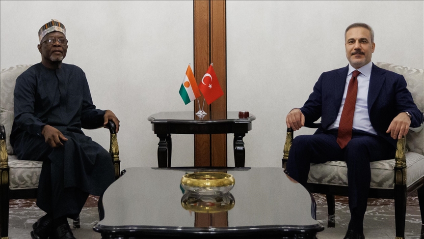 برگزاری برنامه شب یلدا در دانشکده ادبیات دانشگاه استانبول