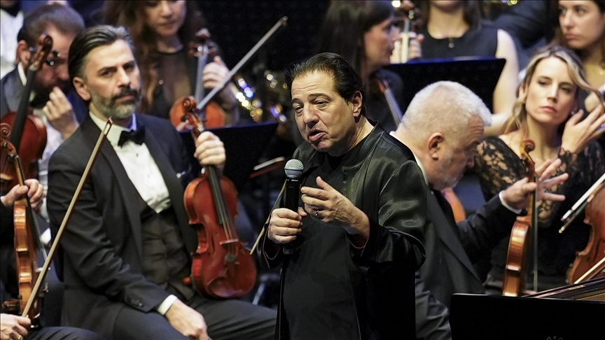 فاضل سای در آثار جدیدش توجه‌ها را به بحران اقلیمی و جنگ‌ها جلب کرد