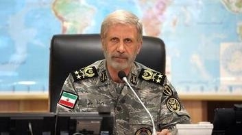 ارتش ایران: از منافع ملی و اموال عمومی محافظت می‌کنیم