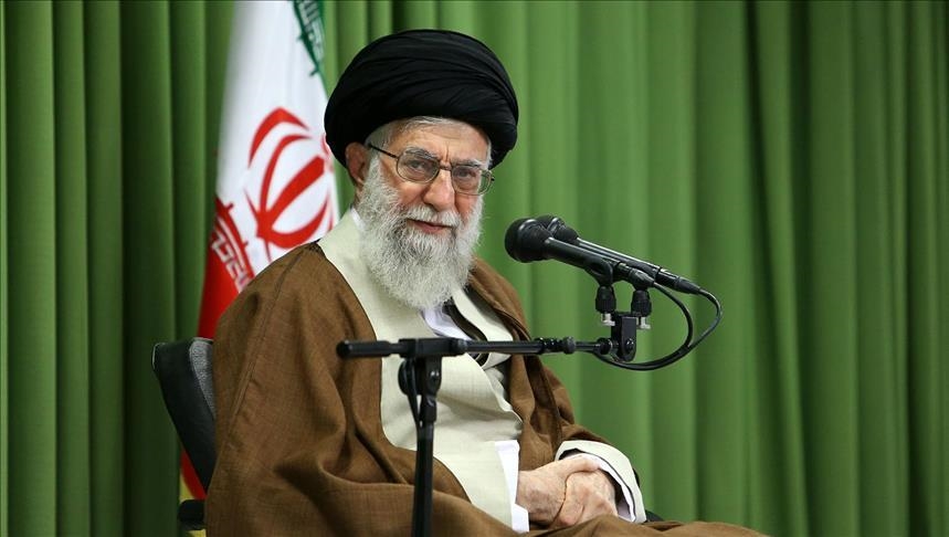 آیت‌الله خامنه‌ای: رئیس‌جمهور آمریکا مسئول تلفات و خسارات است