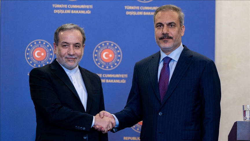  وزیر ارتباطات ایران: روزانه بیش از 500 میلیارد تومان خسارت به هسته اقتصاد دیجیتال کشور وارد شد