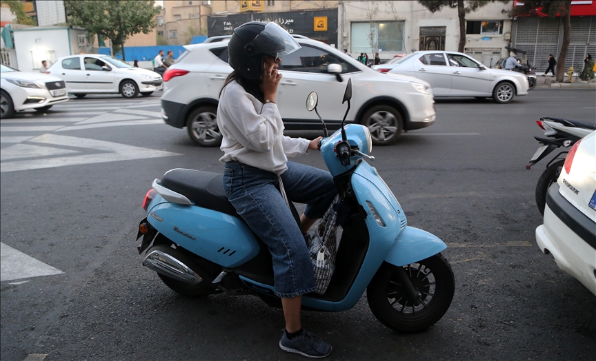  صدور گواهینامه موتورسیکلت برای زنان در ایران وارد مراحل نهایی شد