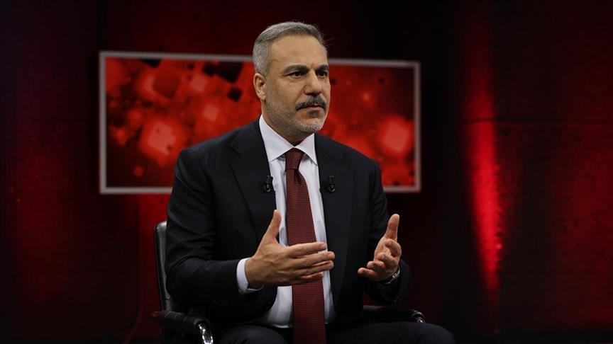 وزیر امور خارجه ترکیه: با حمله هوایی یا حتی جنگ، تغییر «رژیم» در ایران ممکن نیست