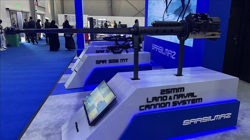 نمایش محصولات جدید شرکت «سارسیلماز» در نمایشگاه جهانی دفاع در ریاض