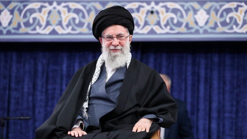 رهبر ایران: تعیین قبلی نتیجه مذاکره ابلهانه است