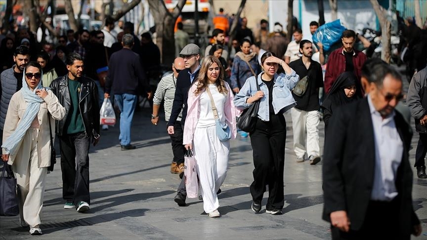 گزارش آنادولو از تهران درباره نگاه مردم به مذاکرات ایران و آمریکا 