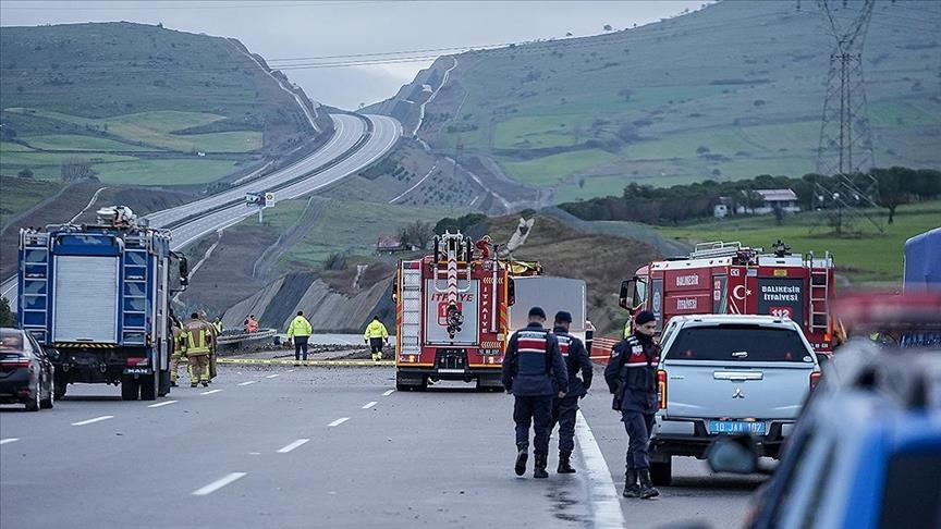  سقوط جنگنده اف-16 در بالیکسیر؛ یک خلبان شهید شد