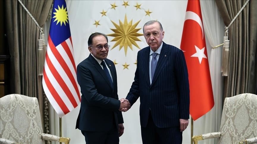  گفت‌وگوی تلفنی رئیس‌جمهور اردوغان با انور ابراهیم