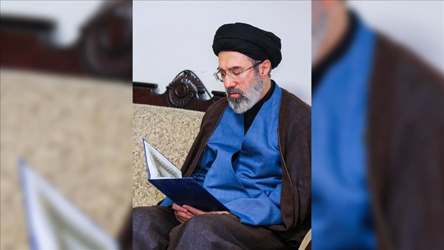  بیعت نهادها و ارگان‌های ایران با مجتبی خامنه‌ای پس از انتخاب به عنوان رهبر جدید