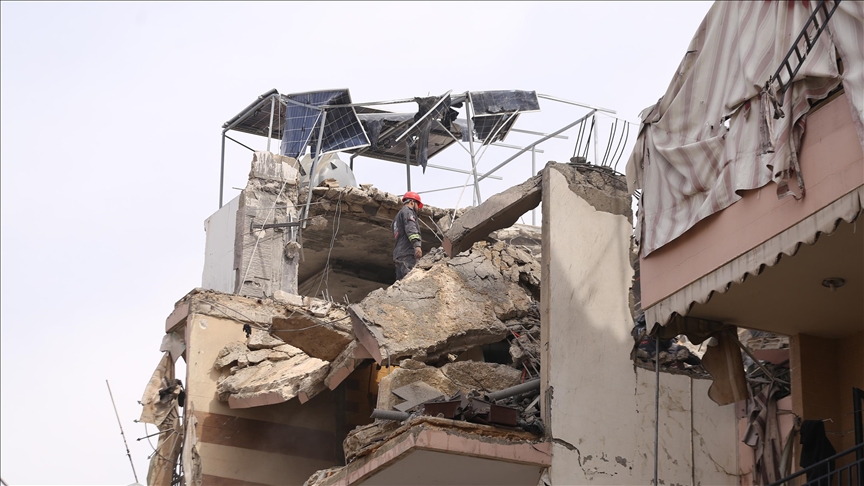 ارتش اسرائیل جنوب لبنان را هدف حملات هوایی و توپخانه‌ای قرار داد