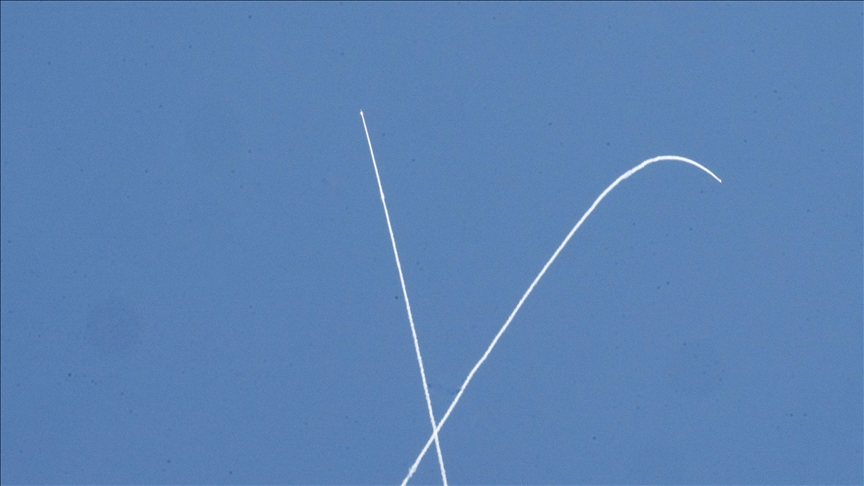  اصابت موشک به خودرو در ابوظبی یک کشته به جا گذاشت