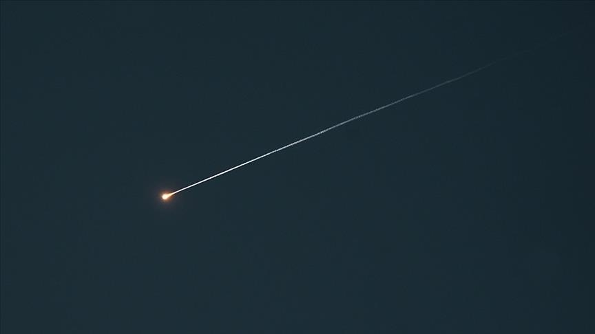 کویت: موشک‌ها و پهپادهای وارد شده به حریم هوایی کشور را منهدم کردیم